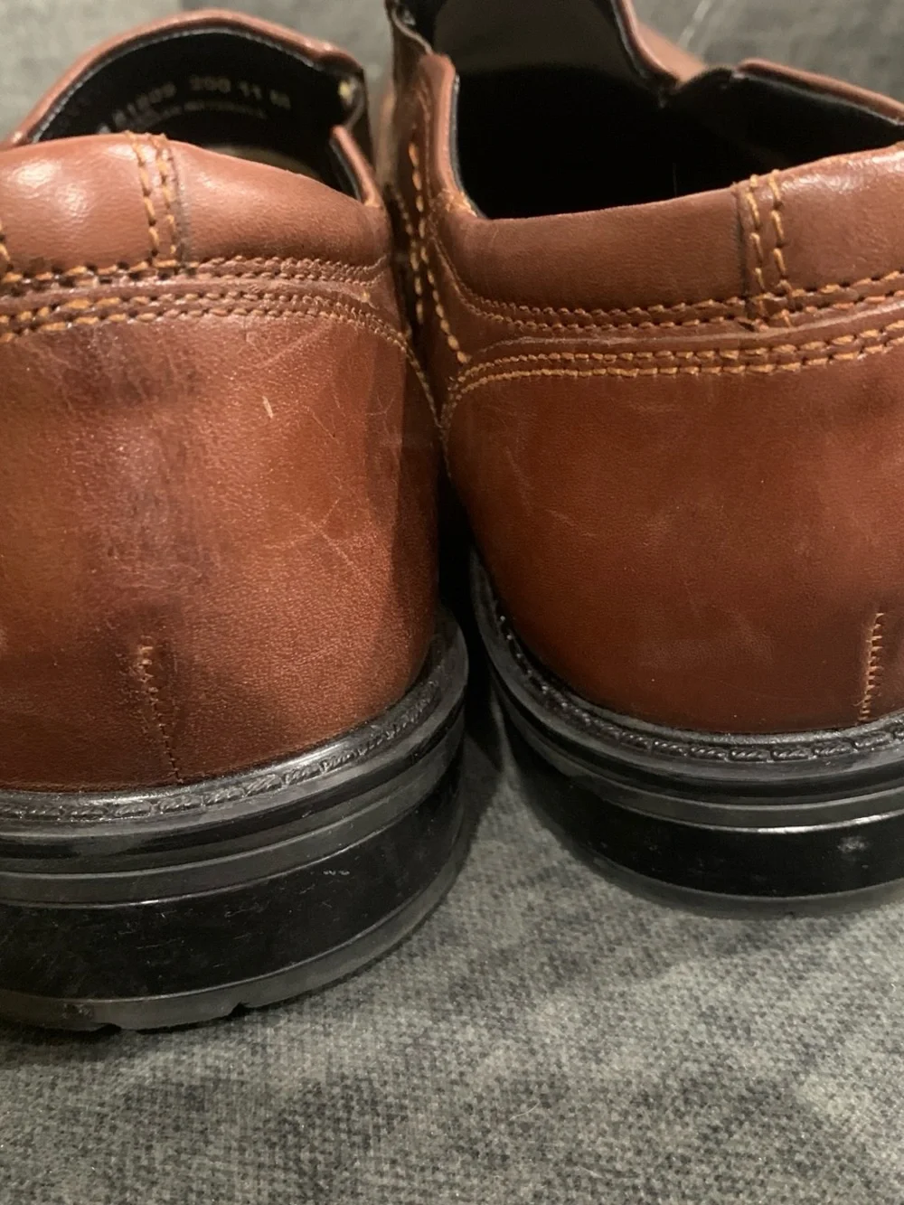 Nunn Bush Men’s Slip-On Loafers in Chestnut Brown